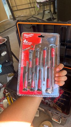Milwaukee screwdriver (8-set)