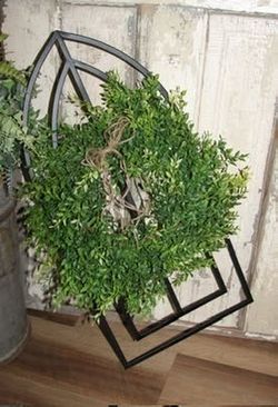 NEW Black 25.5" Industrial Farmhouse Windowpane Wall Decor Arch with Wreath
