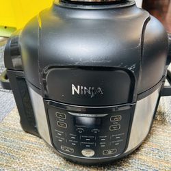 Ninja multi cooker 11 In 1