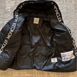 Moncler Jacket (Brand New)