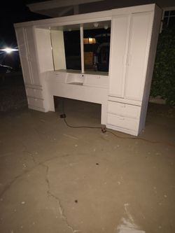 Real solid wood headboard built in lights cabinets on each side of the bed with drawers l adjustable dimming lights overhead on headboard light up the