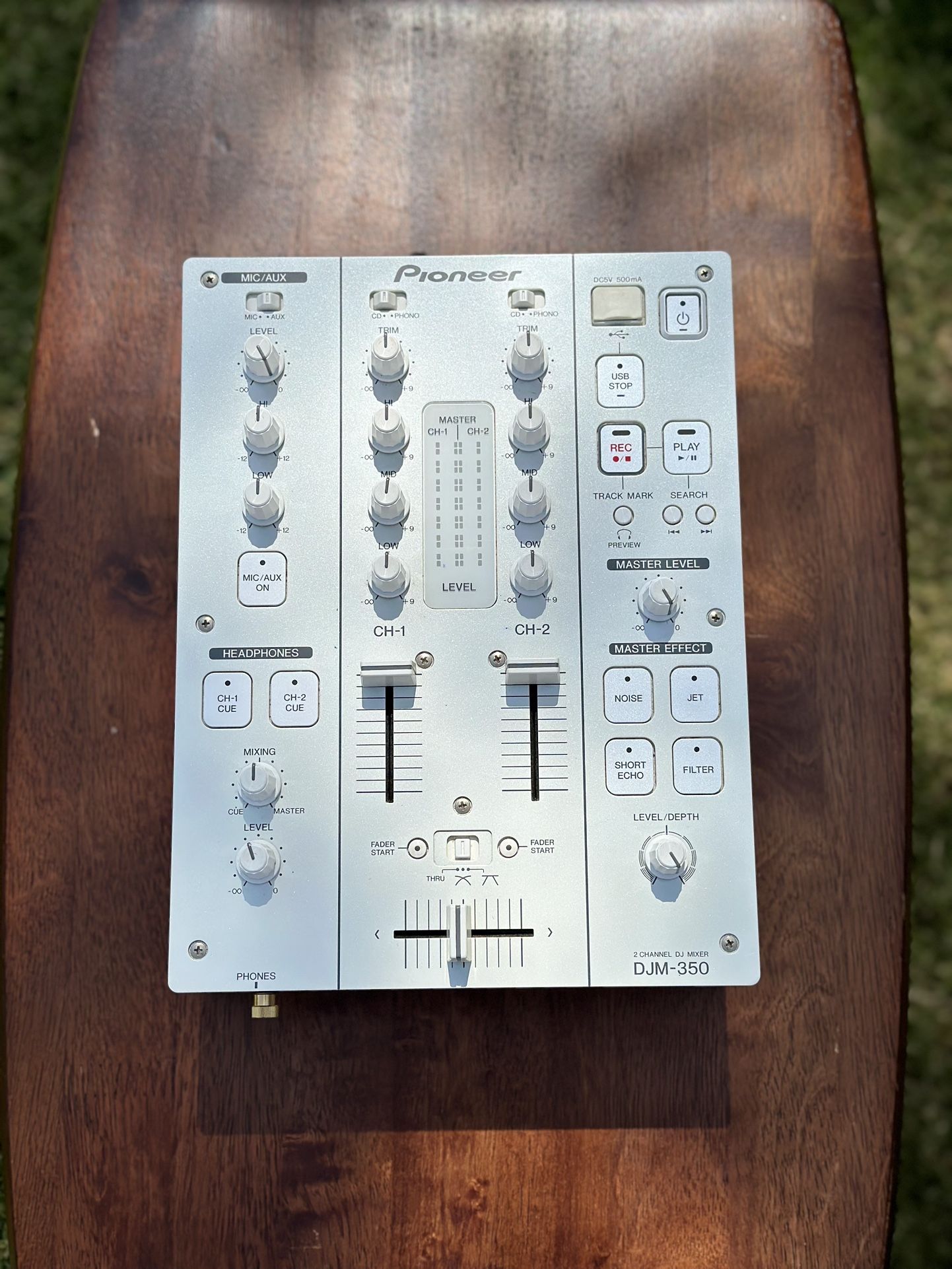 Collectors Edition White Pioneer Djm-350 mixer with usb recording out option and original cord.
