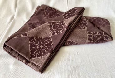 Curtain 1 Panel