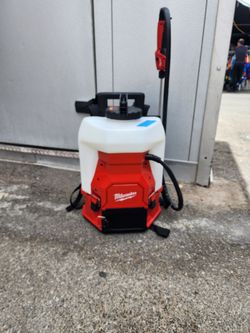 18 volt Milwaukee switch tank
