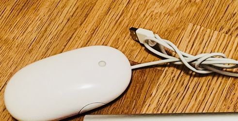 Apple Mac Mouse and or Wireless KeyBoard