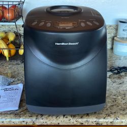 BREAD MAKER