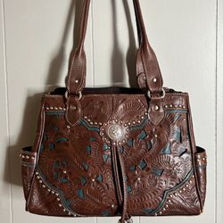 American West brown leather purse 