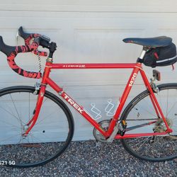 Trek 1420 Aluminum 105 Road Bike