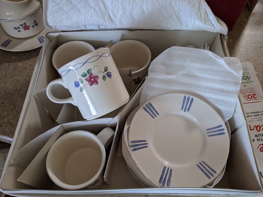 Pfaltzgraff Bonnie Brae cups and saucers