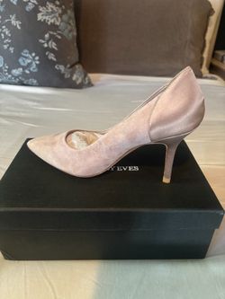 Tan/brown women’s heels