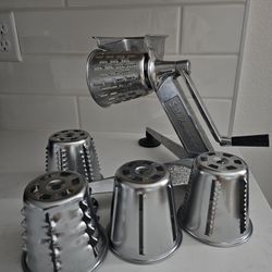 Salad Master Stand With 5 cutting Cones