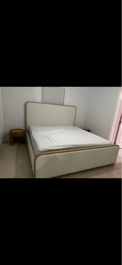 Cama King size
