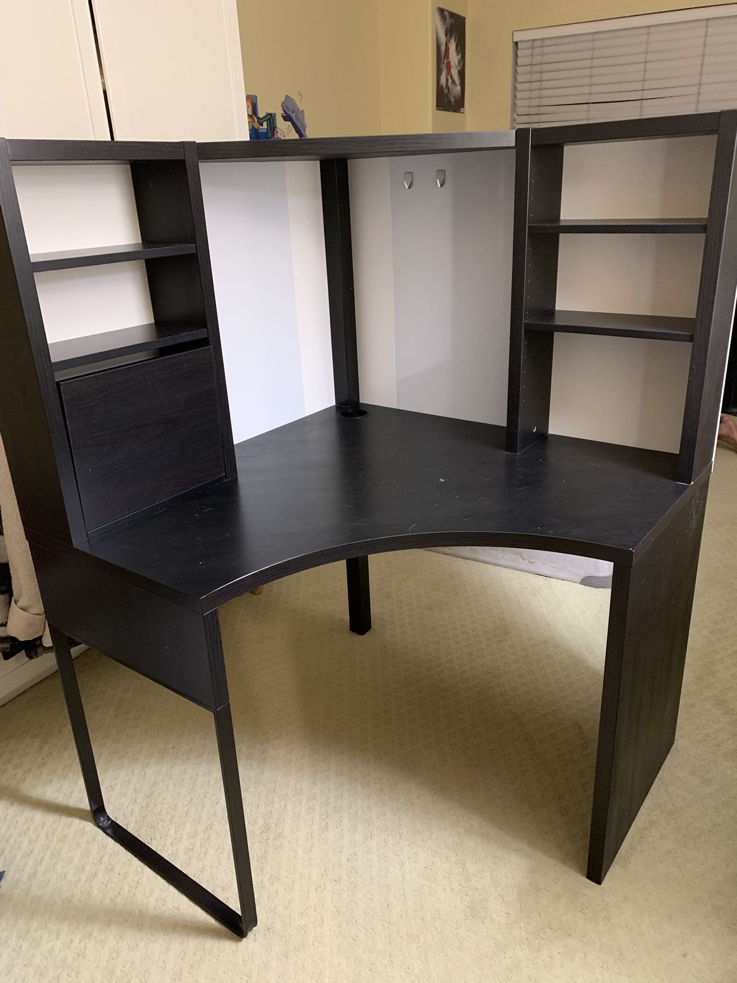 Kids Desk FREE