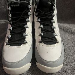 Air Jordan Retro 9 (barons)
