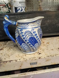 Old tea pot