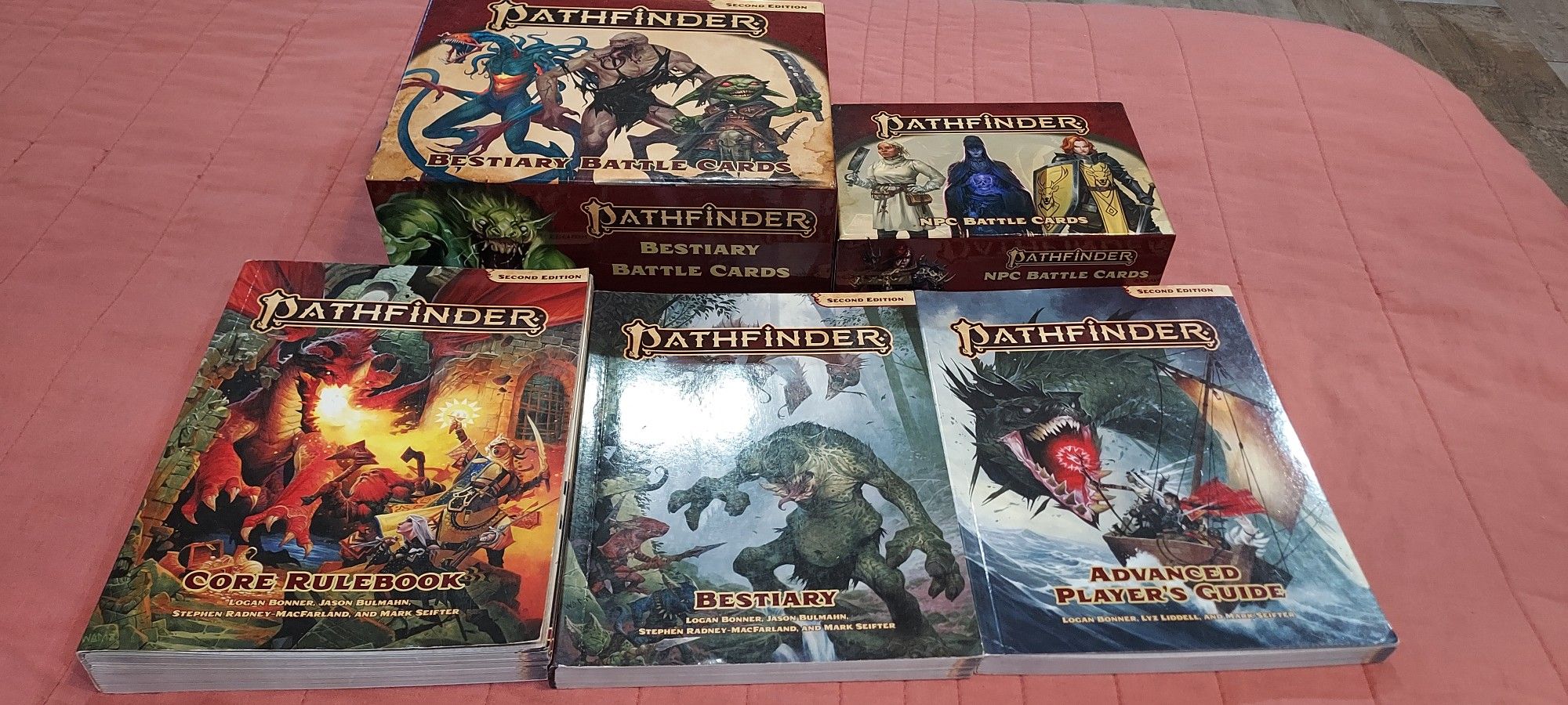 Pathfinder 2e Pocket Edition Books and Battle Cards