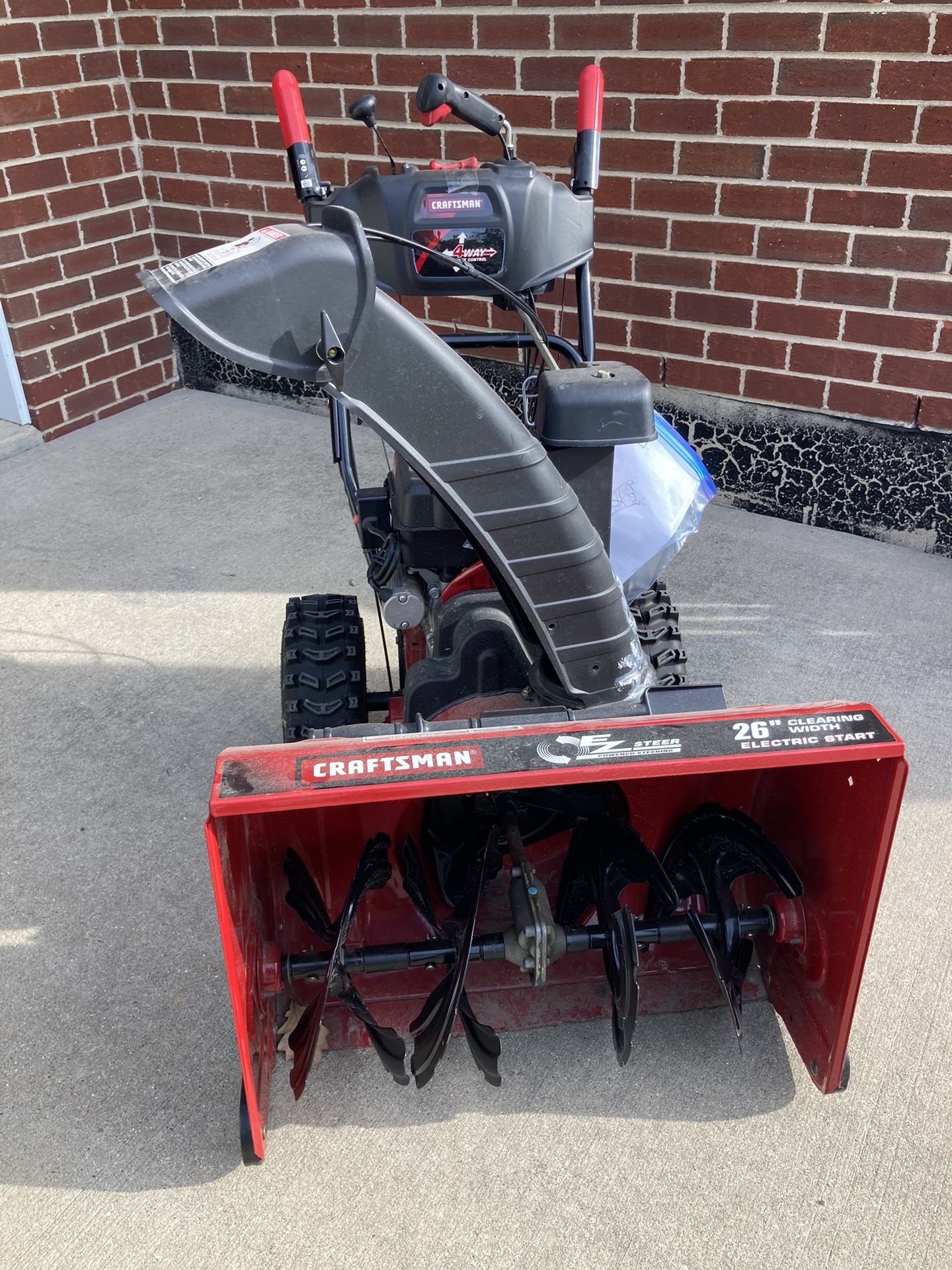 Craftsman 26” Snow Blower Great Condition