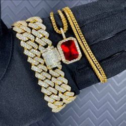 Cuban Chain With Red Ruby Gold Plated Doesn't Loses Color 