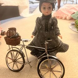 10" Madame Alexander Miss Gulch from Wizard of Oz Doll with Bicycle & Toto CUTE!