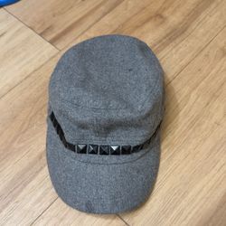 hat