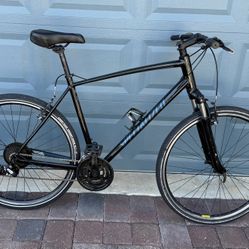 Specialize Crosstrail XLFrame 700 Wheels