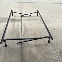 bed base$10