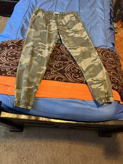 Mens medium new And Gently Used Clothes