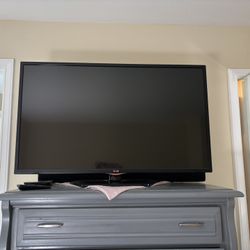 42” Smart LG TV