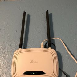 Tp-link N300 TL-WR841N Wireless Router