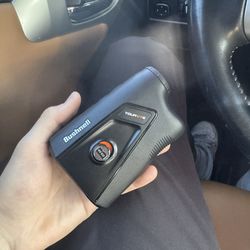Bushnell tour V7 shift rang finder