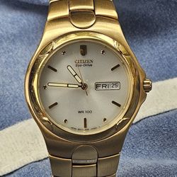 CITIZEN ECO DRIVE GOLD TONE WATCH 