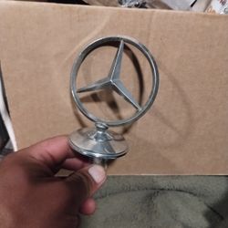 Mercedes Hood Emblem