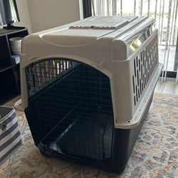 Large Dog Crate (70-90 lb Dog)