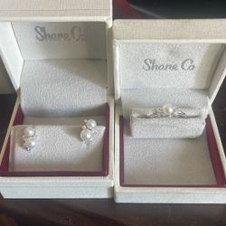 Shane Co Pearl Ring & Earrings 