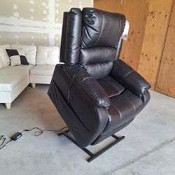 Left ChairBlack Color Decorator's 