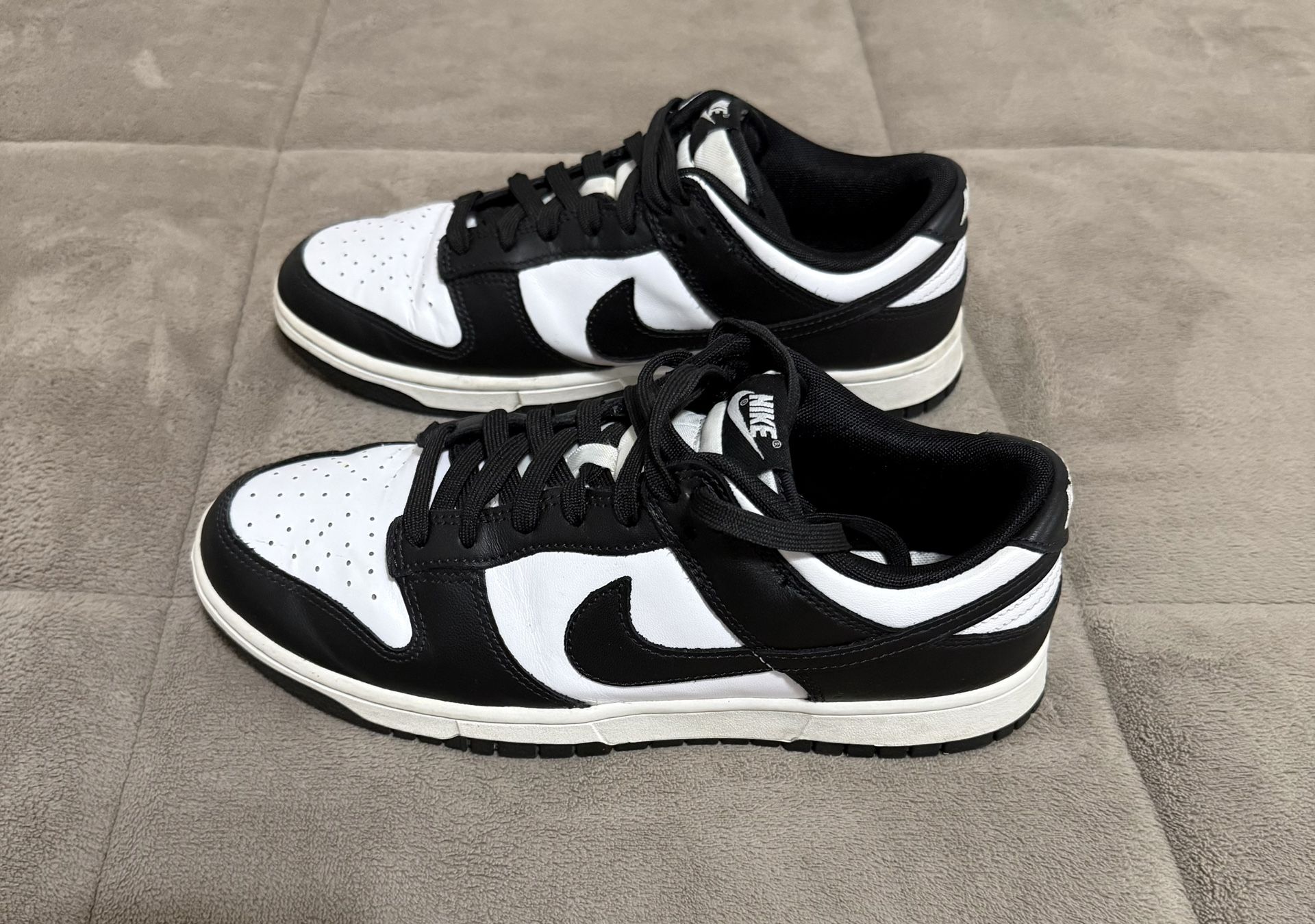 Nike Shoes 