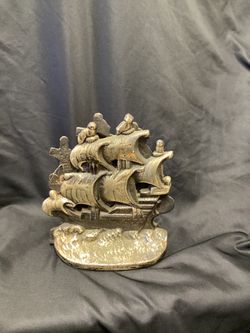 1928 Cast Iron Spanish Gillion Ship Book End