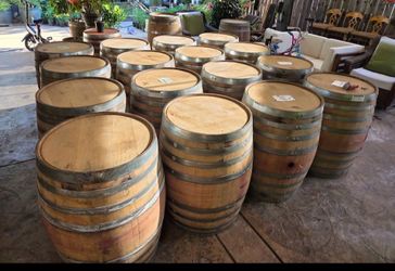 Whole wine barrels