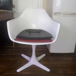 Burke Inc Tulip Chair