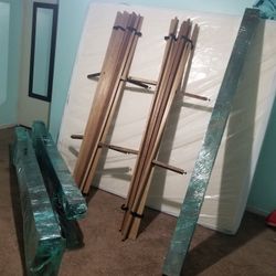 King Frame Bed,solid Wood