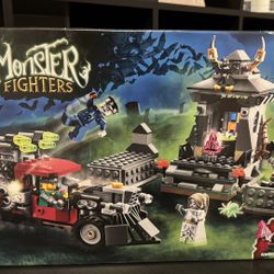 RARE LEGO MONSTER FIGHTERS ZOMBIES MISB