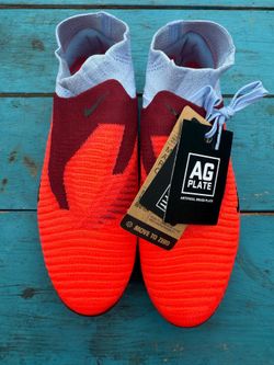 Brand new NIKE soccer cleats size 8.5
