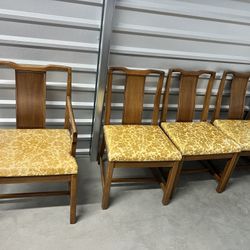 4 Antique Dining Chairs 