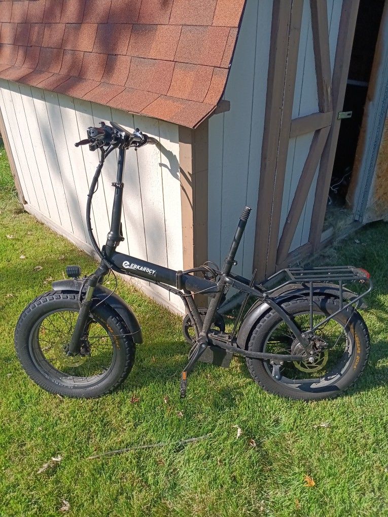 Electric Bike (Needs Seat) (Up To 70miles)