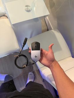 Logitech superstrike Wireless Gaming Mouse