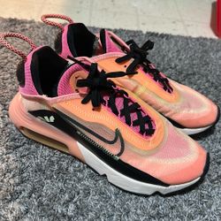 Nike Air Max 2090 