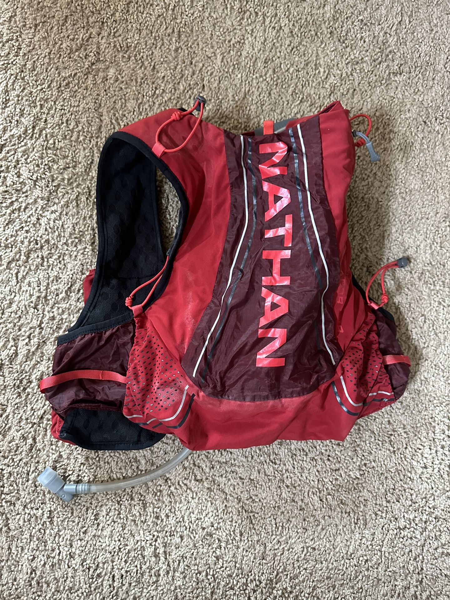 Nathan Vapor 2.0 7L Running Vest (medium)