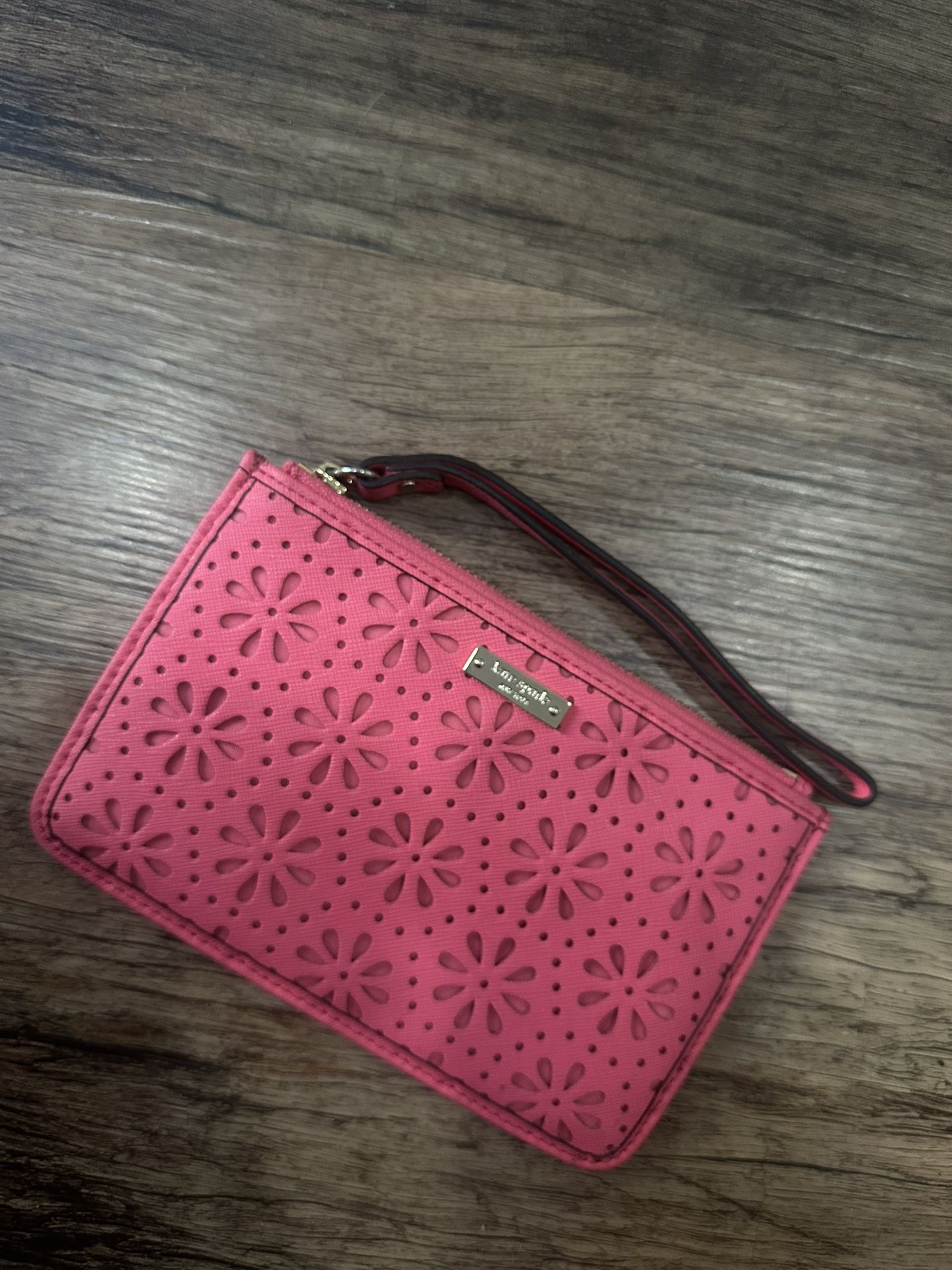 Pink Floral Kate Spade Wristlet With Zipper
