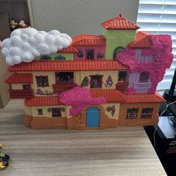 Disney Encanto House With Characters