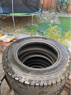 Tires 35s nd 275